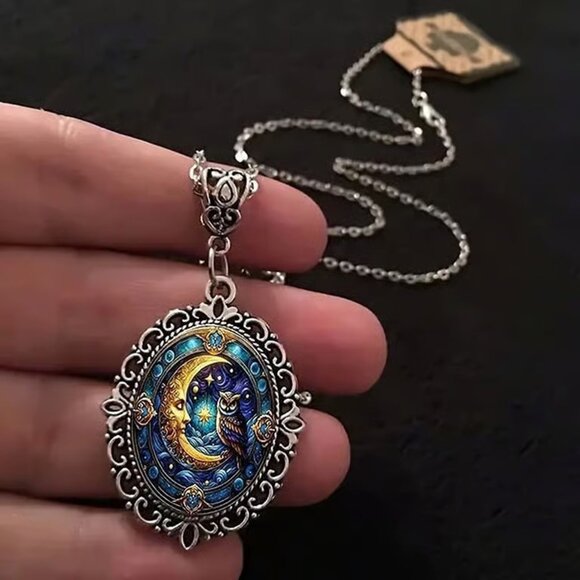 Silver CELESTIAL Sun Moon OWL Pendant Necklace - Picture 3 of 4